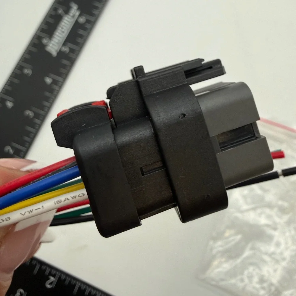 6 Pin Female Connector Pigtail 18 AWG Automotive Wiring Harness Plug 5357